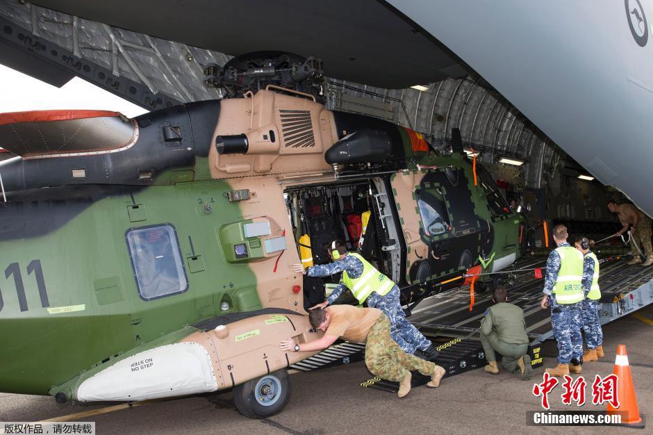 澳大利亚士兵和直升机抵达斐济 将参与灾区救援