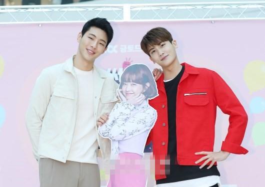 《大力女都奉顺》朴炯植志洙兑现承诺送拥抱 上演