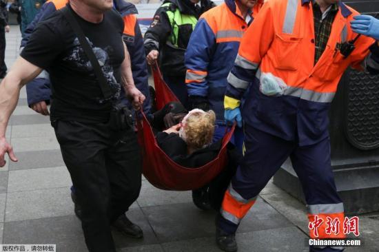 当地时间4月3日,俄罗斯圣彼得堡地铁先纳亚广