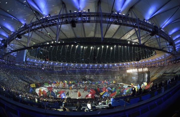 ͼΪ��Լ�а»��Ļʽ���»�����߳�����