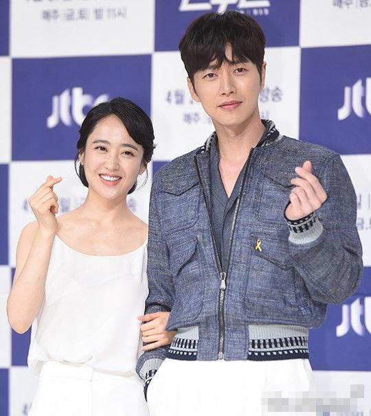 《MAN X MAN》朴海镇金玟廷成欢喜冤家 第五集预告:金蔎雨车度荷感情升温【组图】