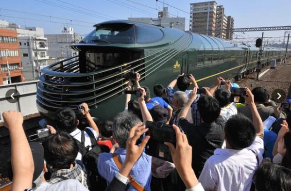 日本超豪华旅游列车瑞风号抵达终点 乘客感言