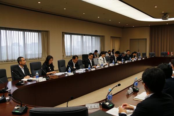 中国商务部与日本经产省副部级定期磋商在日本
