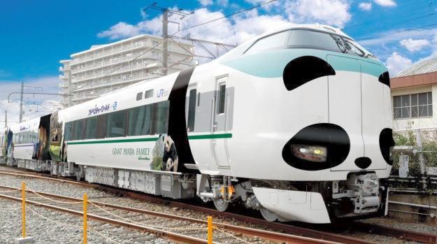 日本关西地区推出 熊猫列车 连接京都、大阪与