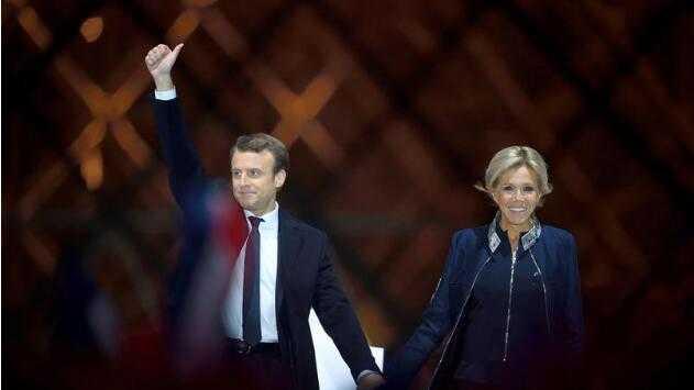外媒:靠着总统马克龙魅力大 法国软实力跃居全
