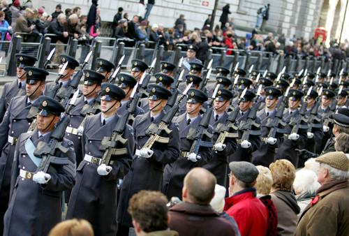 当兵gdp_当兵头像(2)