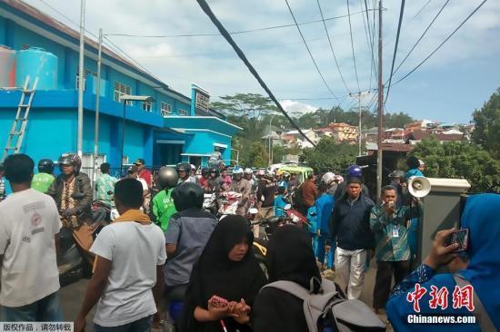印尼马鲁古强震死亡人数攀升至24人 近100人受伤