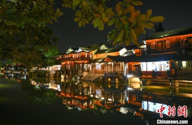 ˮ������ҹ���������� ��