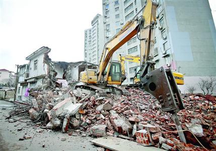上海6000平米违建藏身居民区20年终拆除(图)