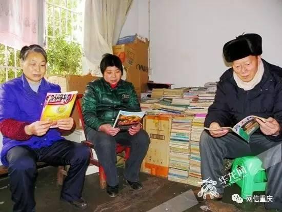 全国文明家庭 | 藏书3万册开办书屋 这个重庆家庭让书香萦绕社区