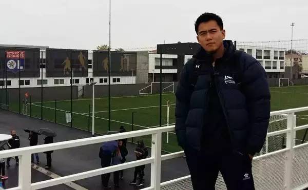 老师神似彭于晏 老师神似彭于晏