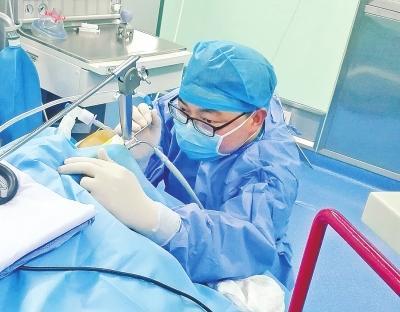 耳鼻喉科张明_耳鼻喉科医生收入(3)