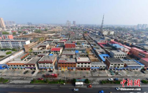 4月5日,从高空俯瞰河北容城。 <a target='_blank' href='http://www.chinanews.com/' _fcksavedurl='http://www.chinanews.com/'></table>中新社</a>记者 翟羽佳 摄