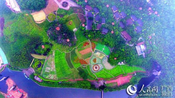 �����ϵ��ظ��˼�������ɾ����߶���/�㣩