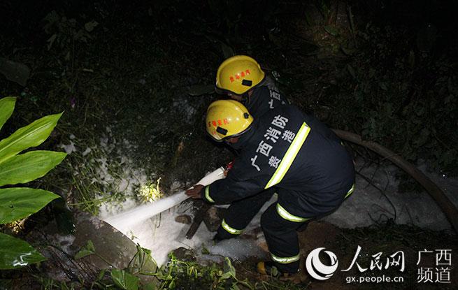 �����ٱ�����ˮ���ڹ����ĭ