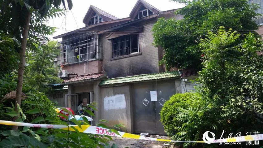 ������̽�ý��ճ�������¹ʾ���¥ ϵ����Ա������