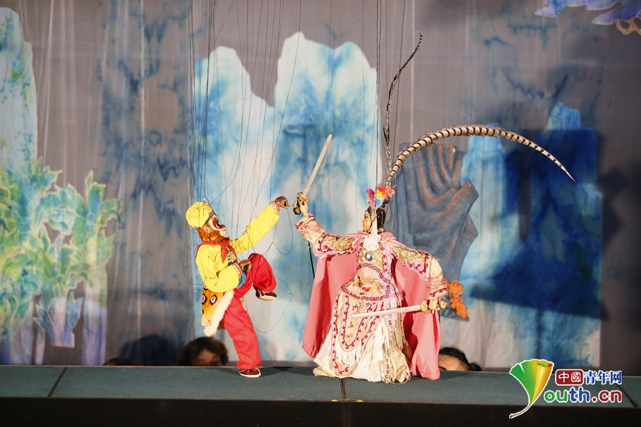 【喜迎十九大·文脉颂中华】泉州提线木偶戏：三千悬丝演绎中国故事