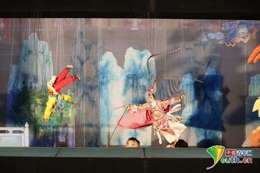 【喜迎十九大·文脉颂中华】泉州提线木偶戏：三千悬丝演绎中国故事