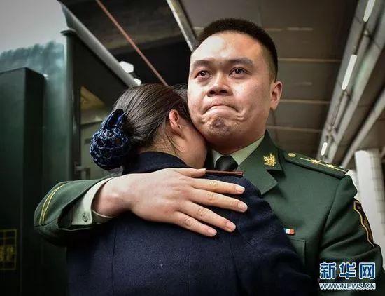 命令:军人父母生病、妻子生产、孩子升学,没有