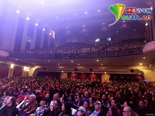 奏响在国际喜迎新年舞台上的古琴雅韵