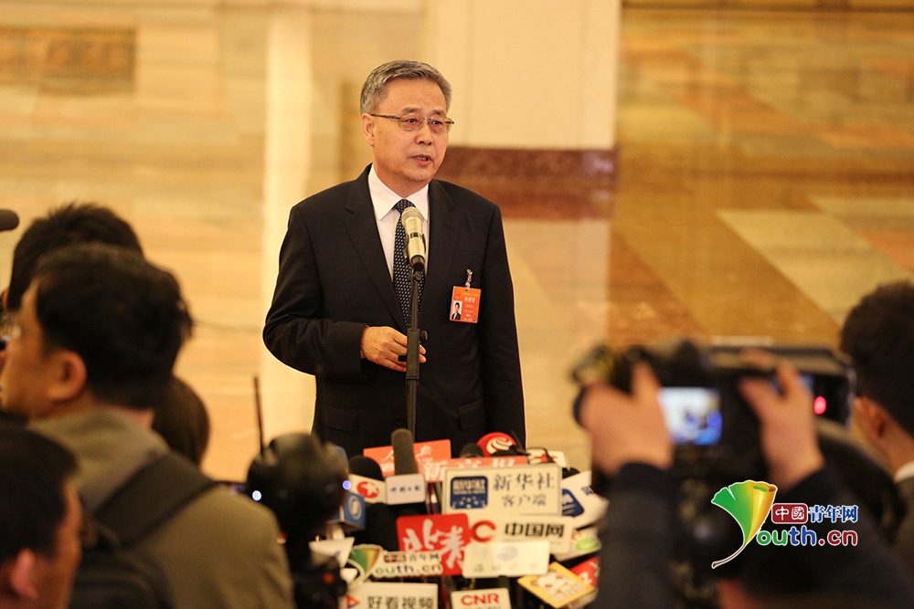 2019年全国两会第二场部长通道 集中回应民