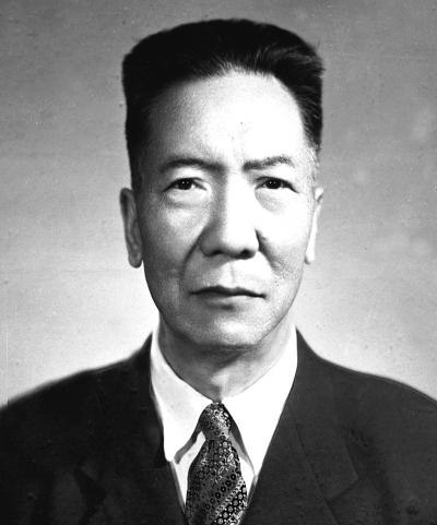 �ܱ��У������������������˺ͽܳ��쵼��