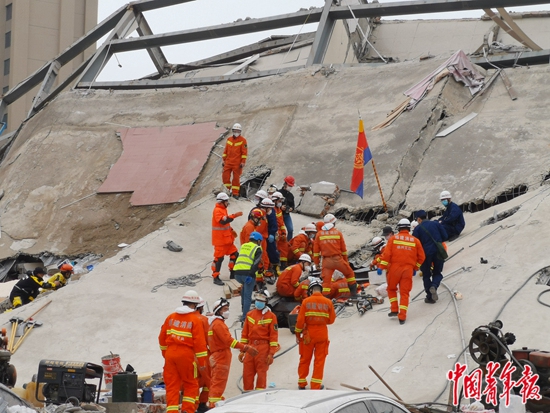 10人死亡、22人被埋废墟！ 泉州一酒店坍塌