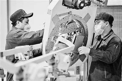 �ӿ����߲�����ʷ�м�ȡ�ǻ�