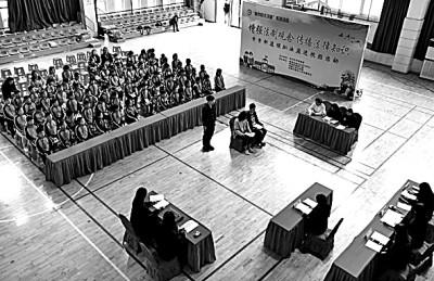 专家学者|从“小试验”到“双千计划”——聚焦专家学者挂职司法机关机制运行