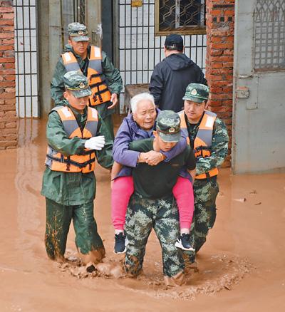 就河南郑州等地灾情,各地各部门迅速组织力量防汛救灾