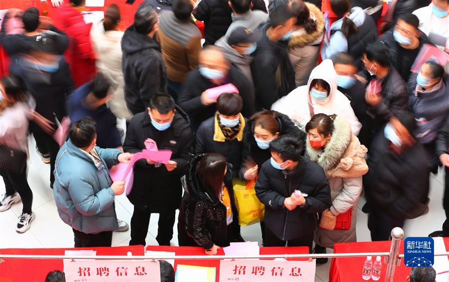 ���»�ȫýͷ����ͼ�Ļ�������7���ᶨ���ģ����ָ̻�̬�ơ���ǰ5�����й��������ƹ۲�