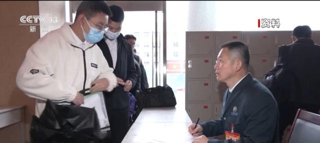 NG体育5月起一批新法新规将陆续施行 涉及互联网广告、征兵等(图5)