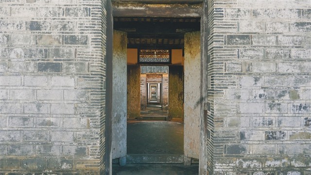 文化中国行丨侨乡文昌十八行村古民居:门门相对兄弟同心(图3)