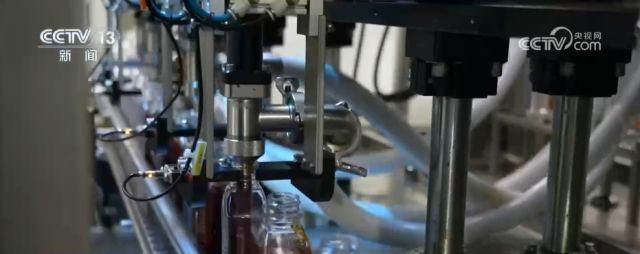 九游娱乐：各地冬日果蔬供应量足价稳丰富节日期间百姓“菜篮子”“果盘子”(图10)