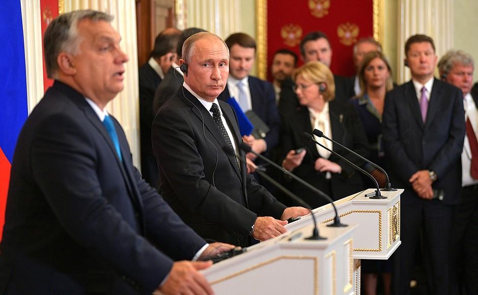 普京与匈牙利总理欧尔班举行联合记者会(图自克林姆林官网)