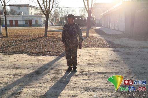 �ֳ����ж�Ա_����