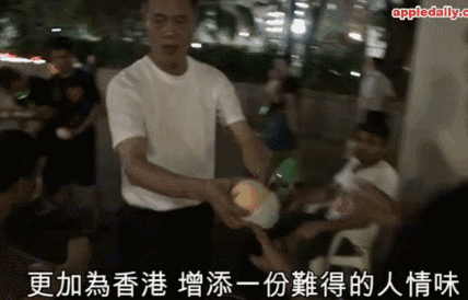 他生意失败还坐过牢,却力压刘德华被誉为香港最帅暖男