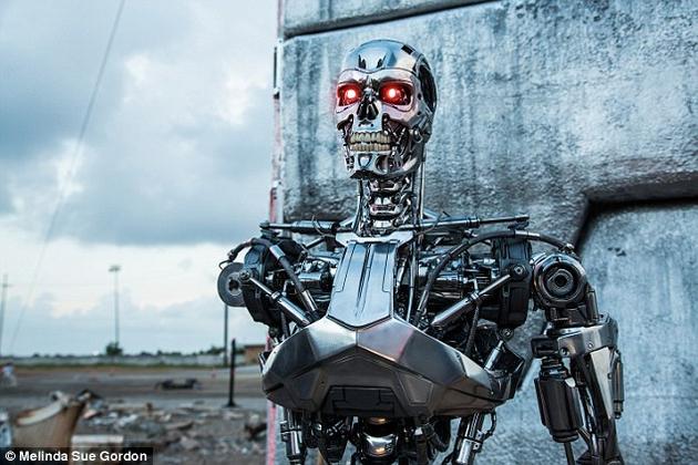 欧盟立法给机器人装毁灭开关 担忧《终结者》成真