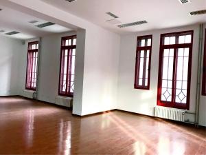 朝内81号修完正招租 网友纷纷表示 倒找钱都不