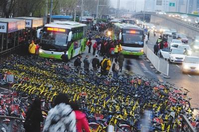 共享单车围城 北京交通委:承租人和企业均有责
