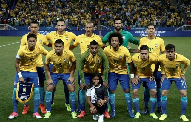 世界杯首支晋级球队产生!巴西突围而出入决赛