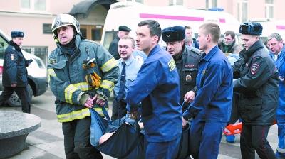 圣彼得堡地铁爆炸10人丧生