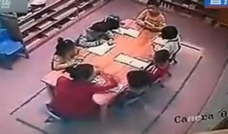 Ůͯ��Ҫ���ȶ��� У����Ӧ��������ʦ��������ְ