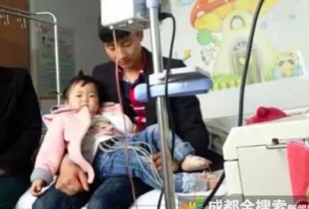 扮皮卡丘乞讨救女 扮皮卡丘乞讨救女