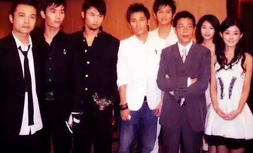 ����ӱѡ�����ع�