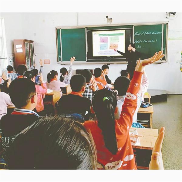 斜杠青年,有限生命里演绎多重人生