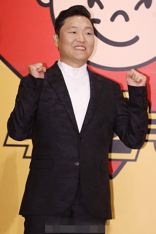 鸟叔朴载相举办新专辑发布会 携正规8辑《4