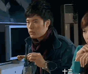 还有永琪.身边的宫女!非常一致的不走心了.