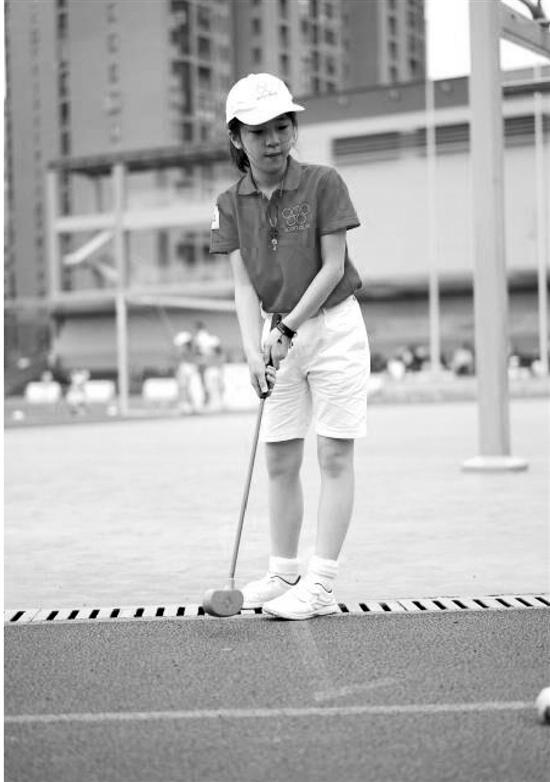 高大上,天地小学办了首场校园高尔夫球赛