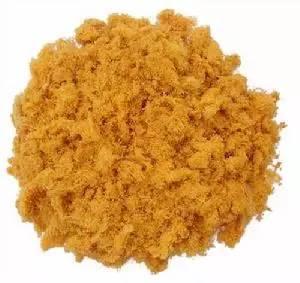 大妈拍棉花肉松发朋友圈摊上大事 蛋糕店被围俩青岛大姨被拘! 